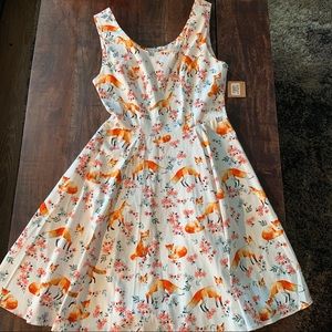 🦊 Fox and Floral Dress 🦊